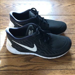 Nike Free 5.0 Women’s Sneakers 7.5 Black & White